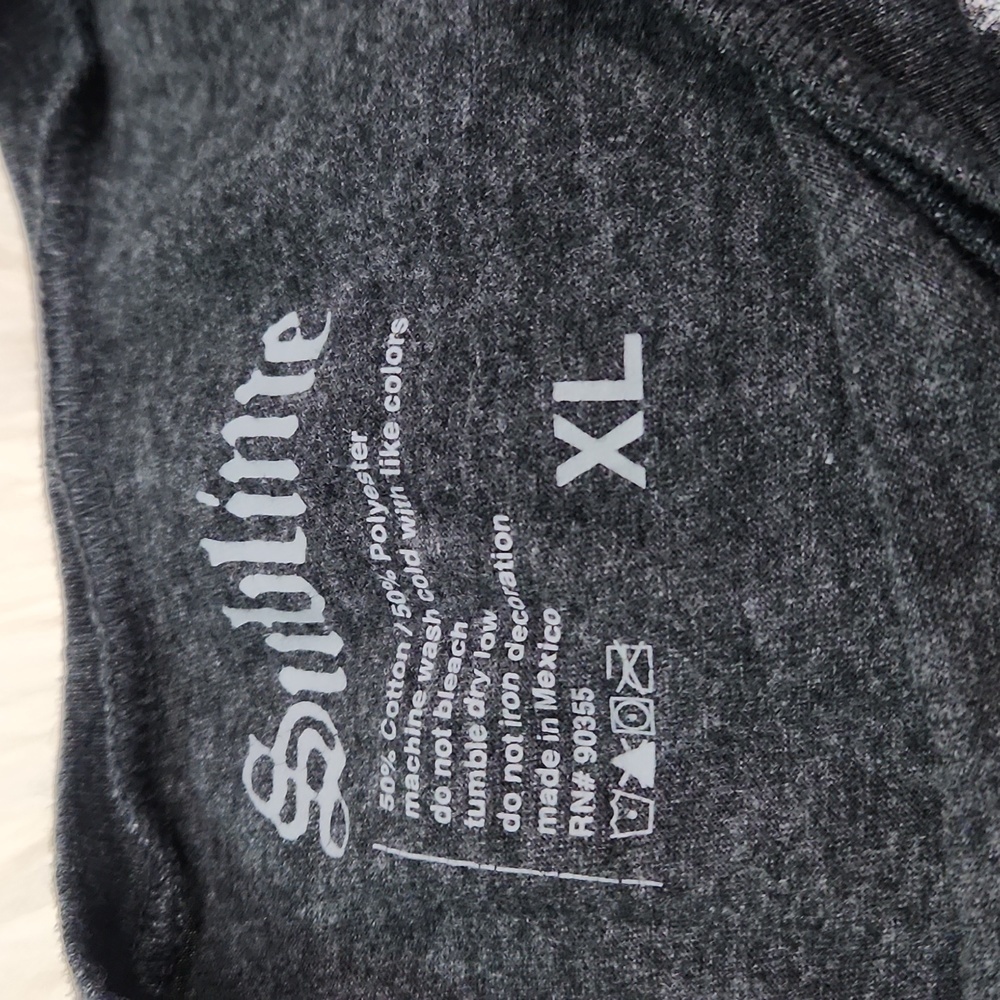 Sublime Grey Cropped Band Tshirt - Picture 3 of 4
